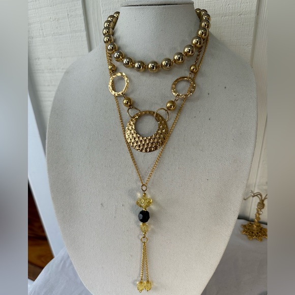 Three goldtone layering style necklaces - Picture 1 of 8